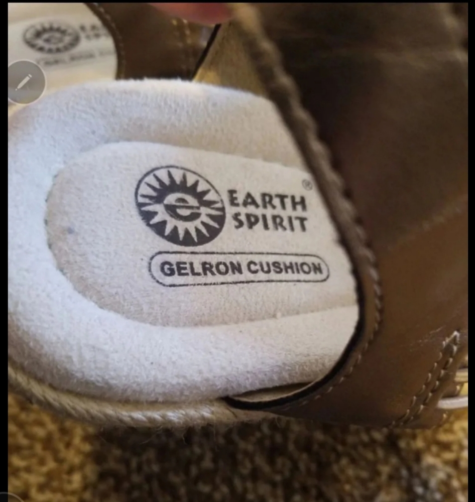 New!! Earth spirit Cushion wedges - Picture 4 of 5